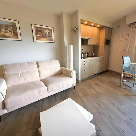 Apartmán Le Beausejour, With Pool Le Cannet