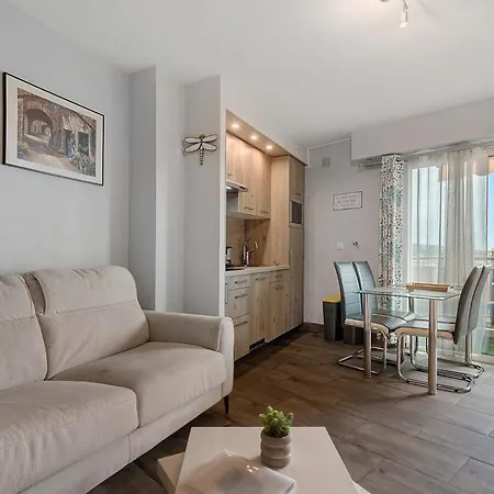 Le Beausejour, With Pool Apartman